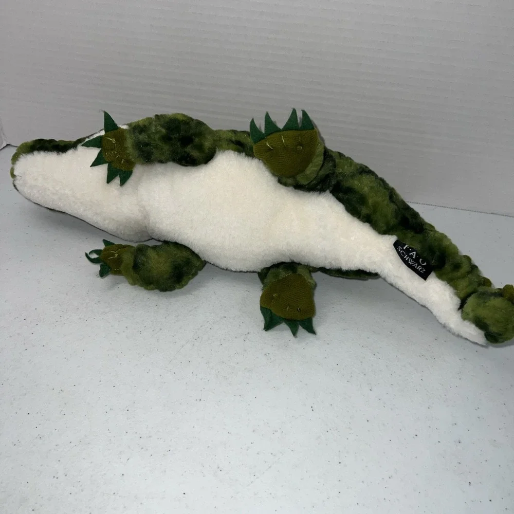 FAO Schwarz Alligator Plush Stuffed Animal Green Textured 15